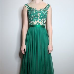 Sherri Hill Emerald prom gown